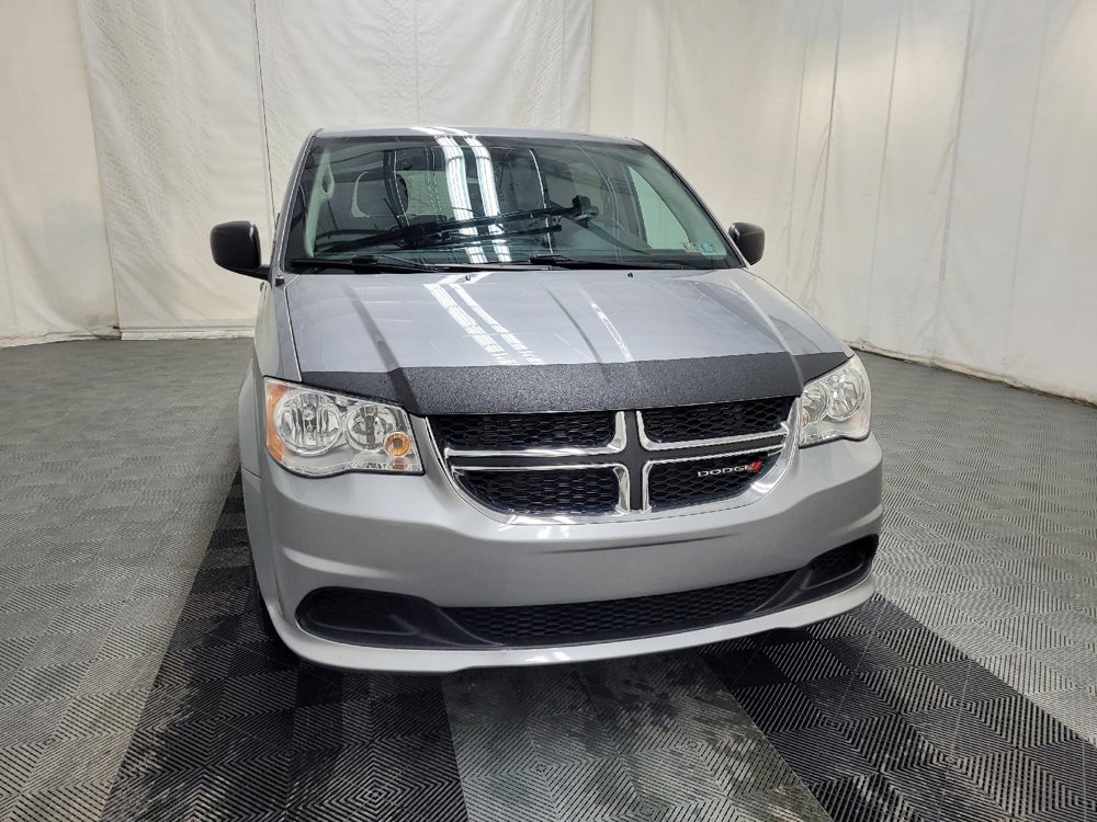 Used 2019 Dodge Grand Caravan SE image 14
