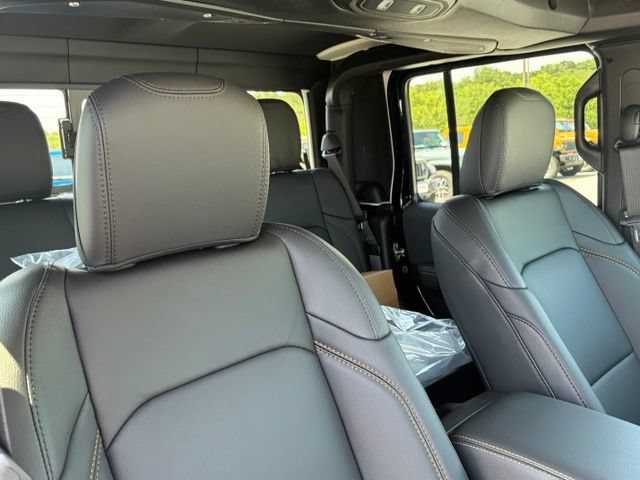 New 2026 Jeep Gladiator Sport AWD/4WD image 31