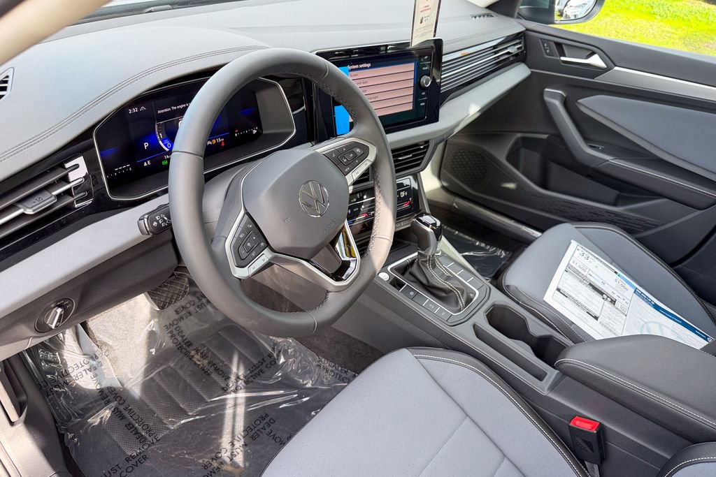 New 2026 Volkswagen Jetta SE FWD image 11