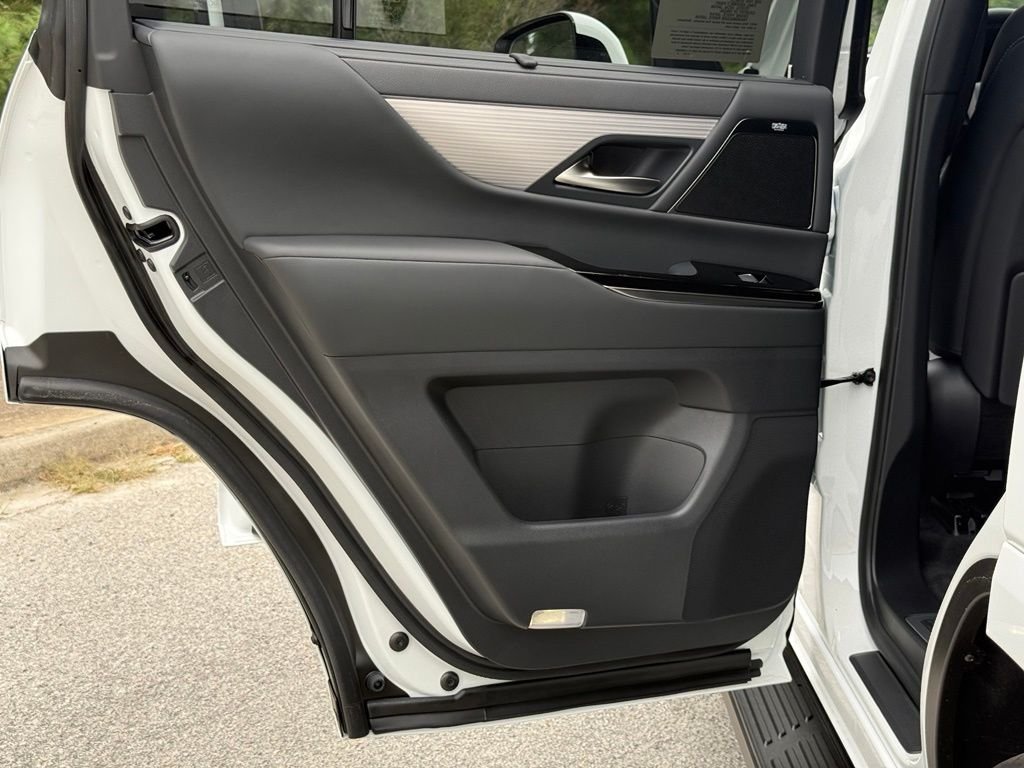 New 2026 Lexus LX 700h F Sport AWD/4WD image 22