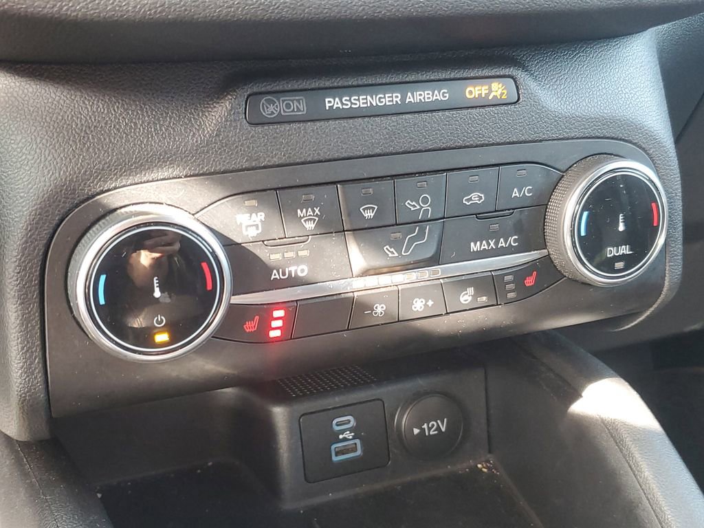 Used 2023 Ford Escape ST-Line AWD/4WD image 21