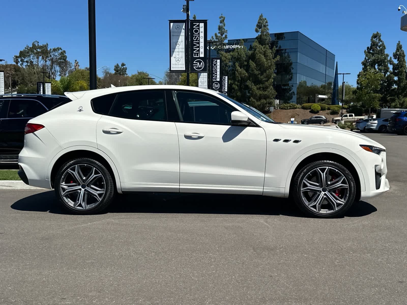 Used 2019 Maserati Levante GTS AWD/4WD image 2