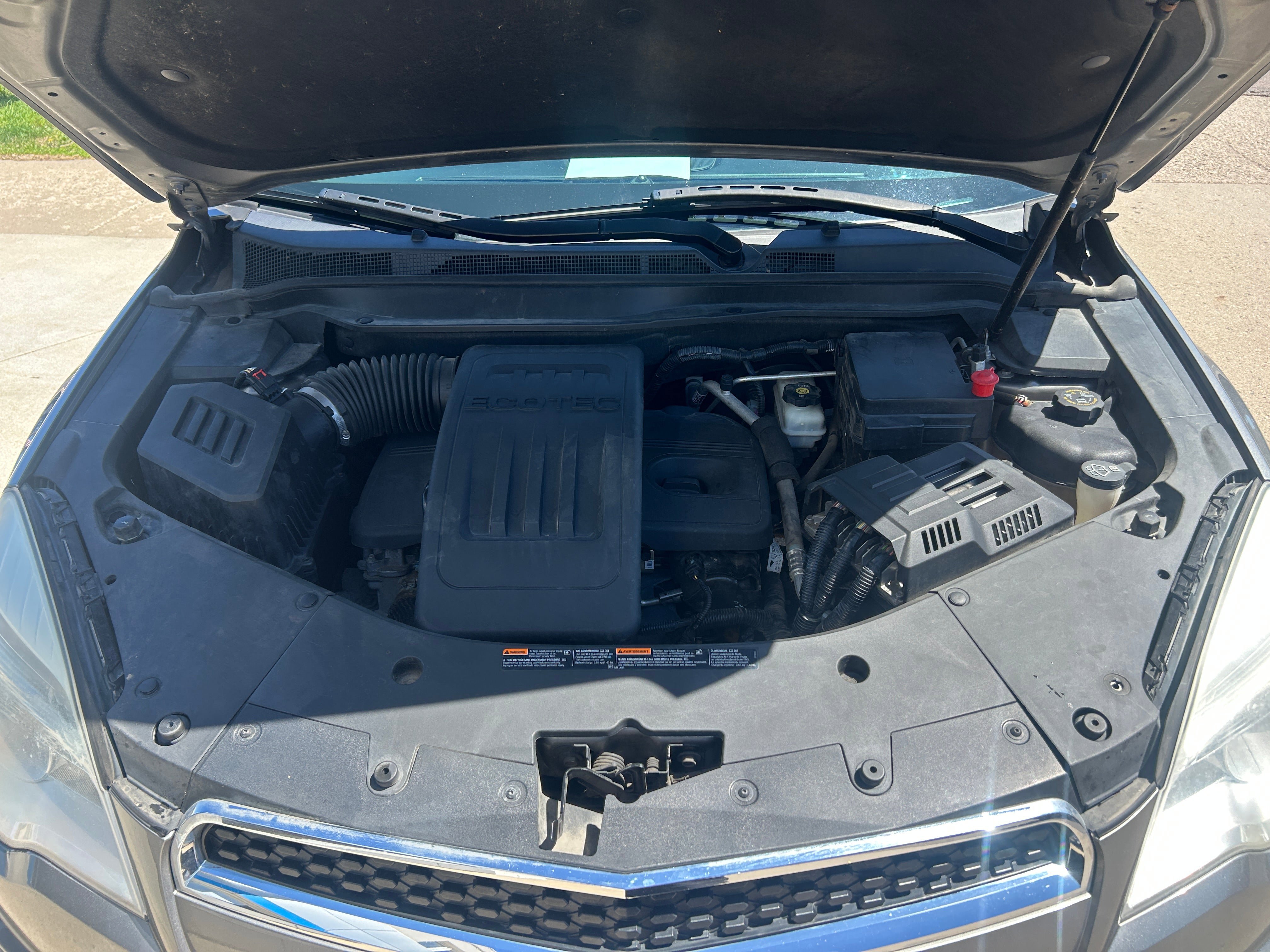 Used 2012 Chevrolet Equinox LT AWD/4WD image 12
