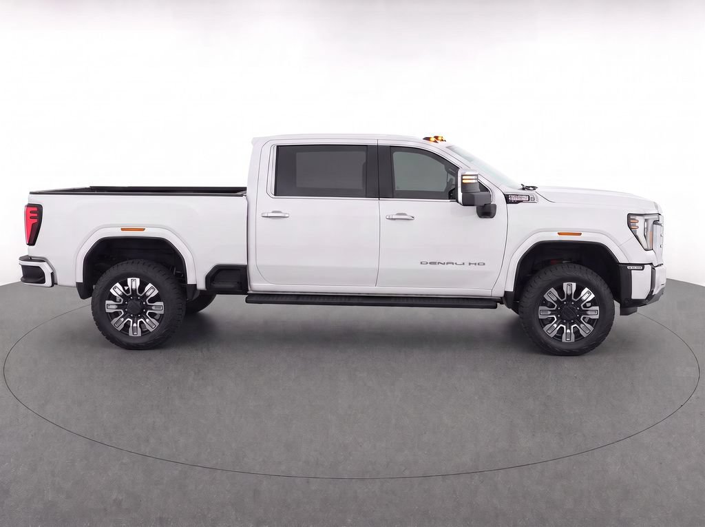 Used 2024 GMC Sierra 3500 Denali w/ Denali Reserve Package AWD/4WD image 10