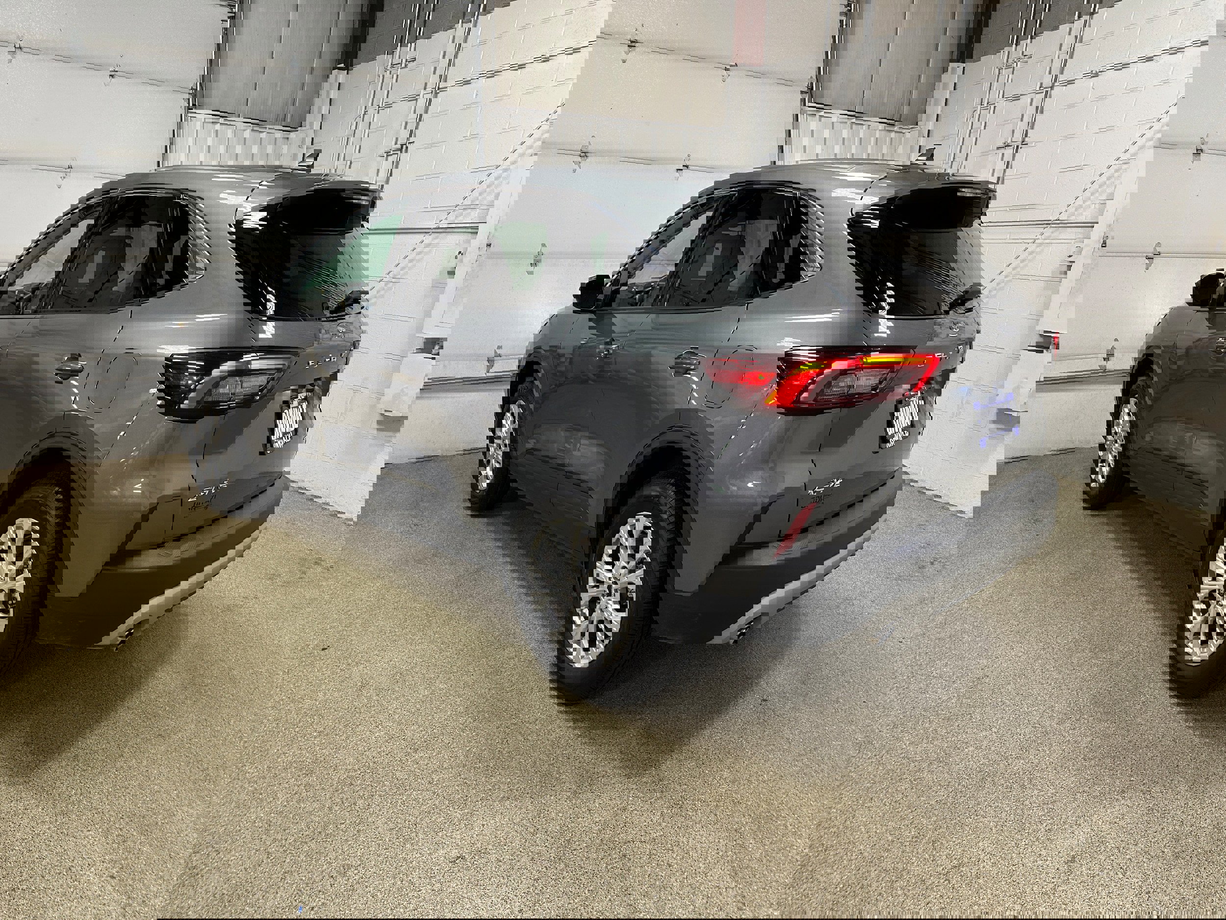 Certified 2024 Ford Escape Active image 6