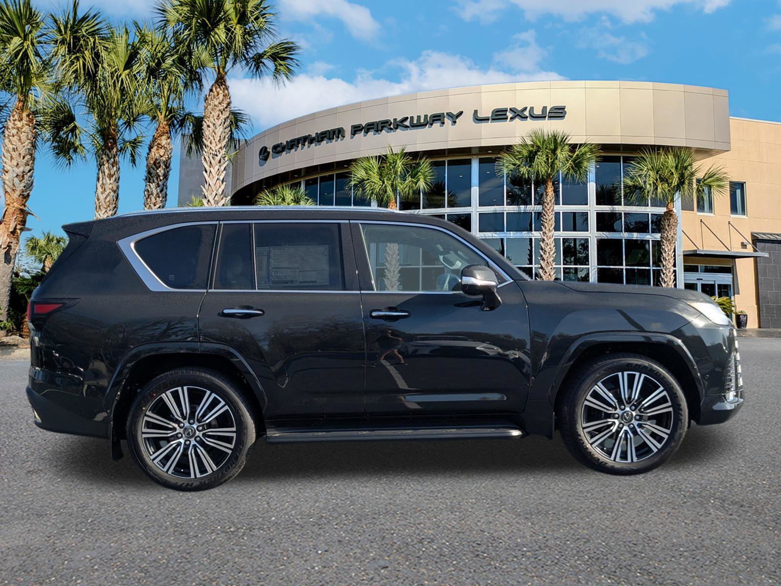 New 2026 Lexus LX 700h Luxury w/ Accessory Package (Z1) image 3