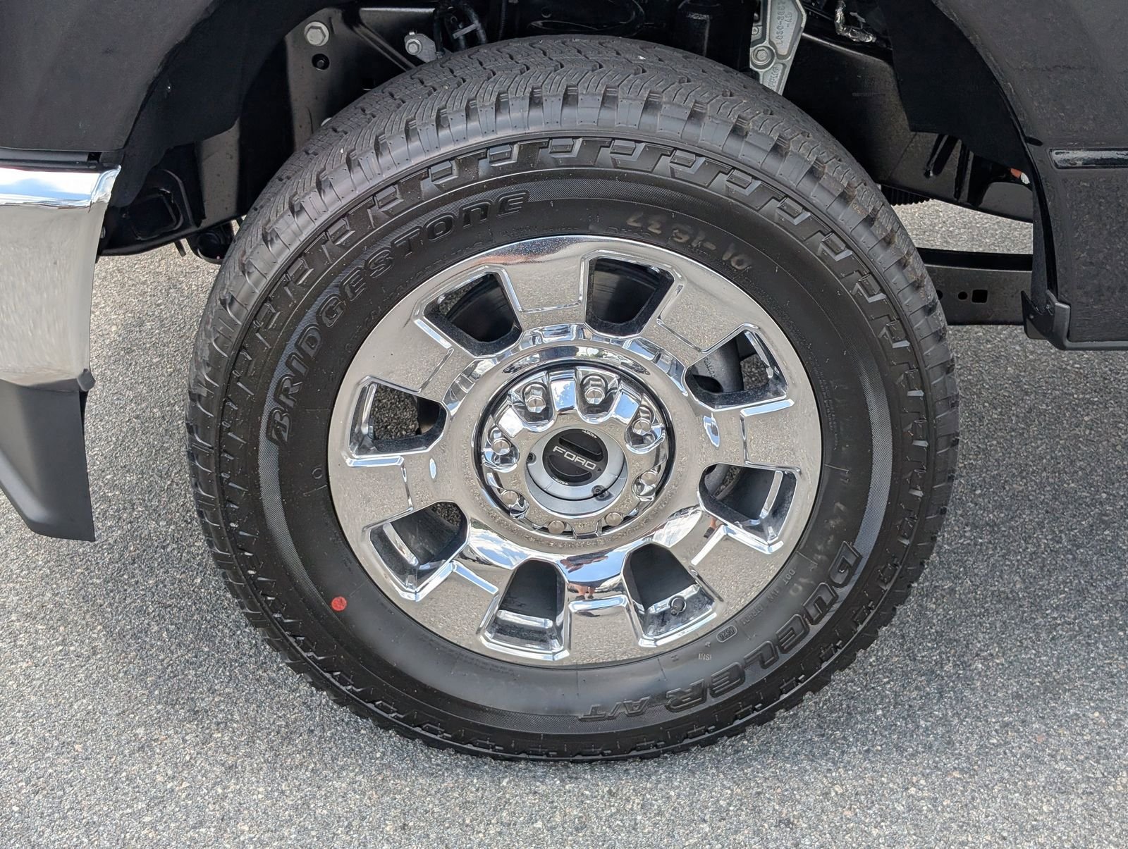 New 2026 Ford F250 4x4 Crew Cab Super Duty image 13