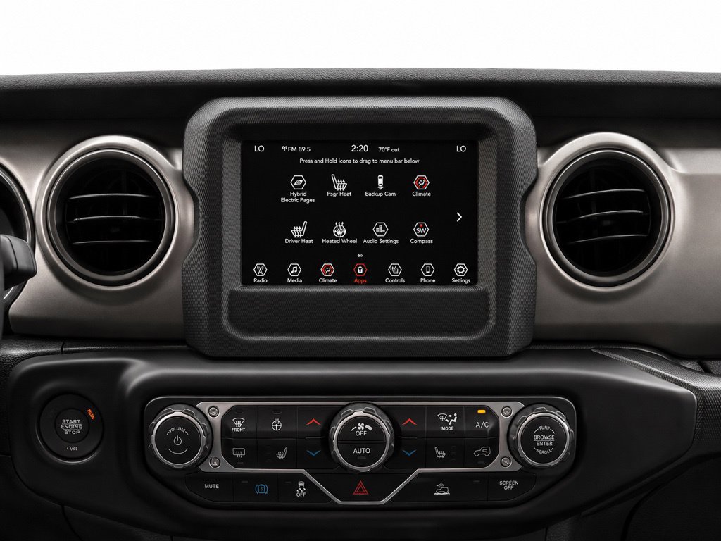Used 2023 Jeep Wrangler Unlimited w/ Cold Weather Group AWD/4WD image 20