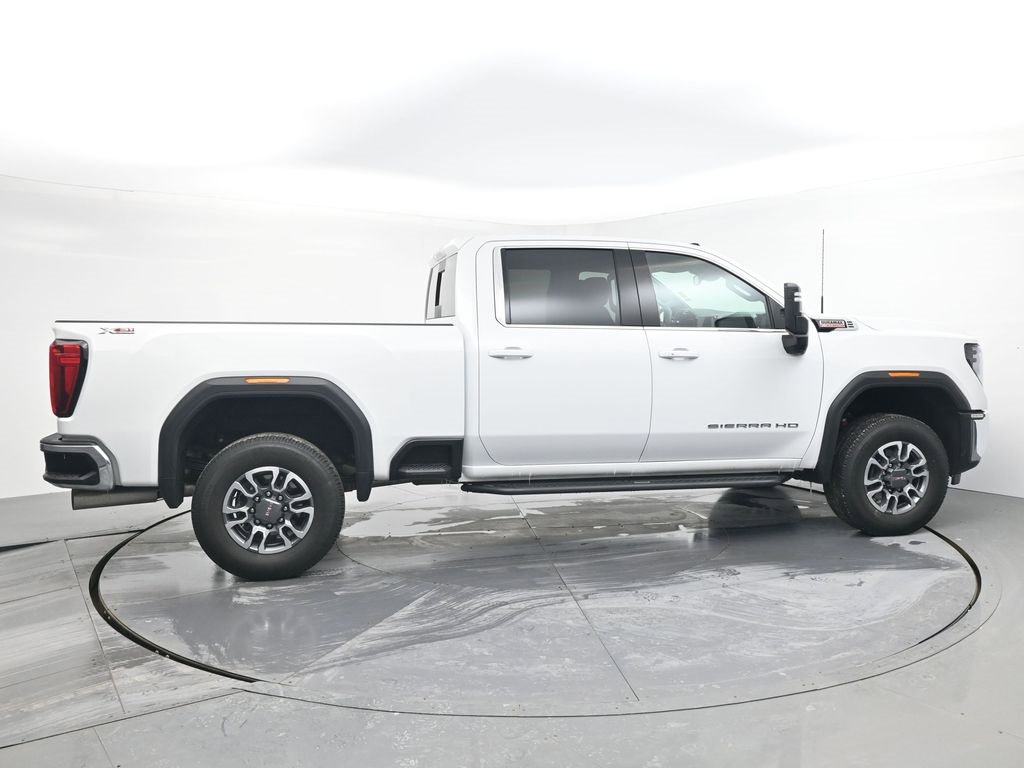 Used 2024 GMC Sierra 2500 SLE w/ SLE Value Package; image 6