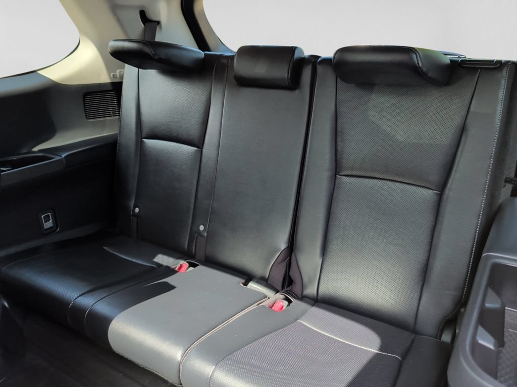 Used 2024 Toyota Grand Highlander AWD Hybrid image 33