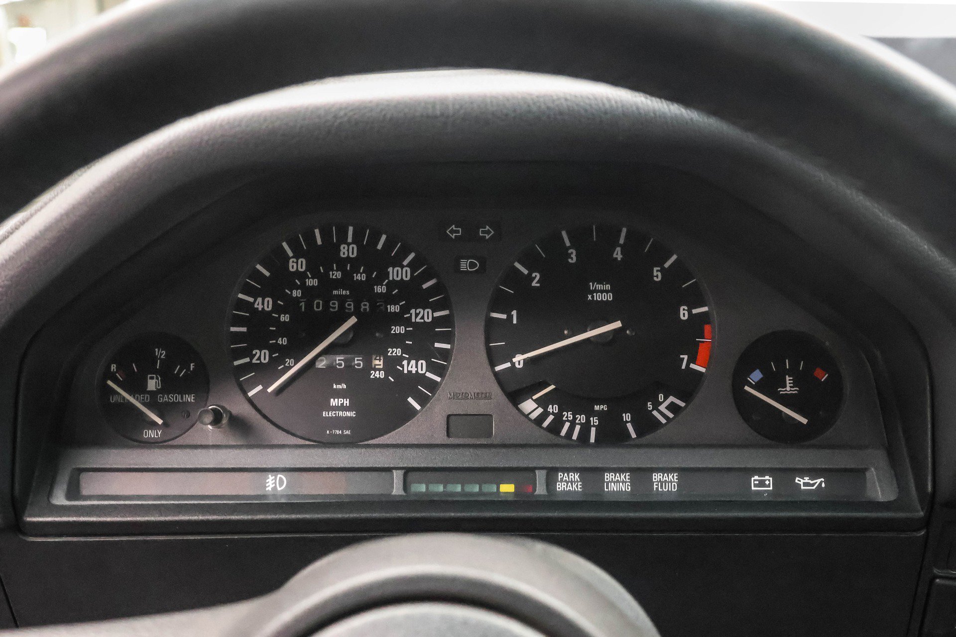 Used 1987 BMW 325i Convertible image 10