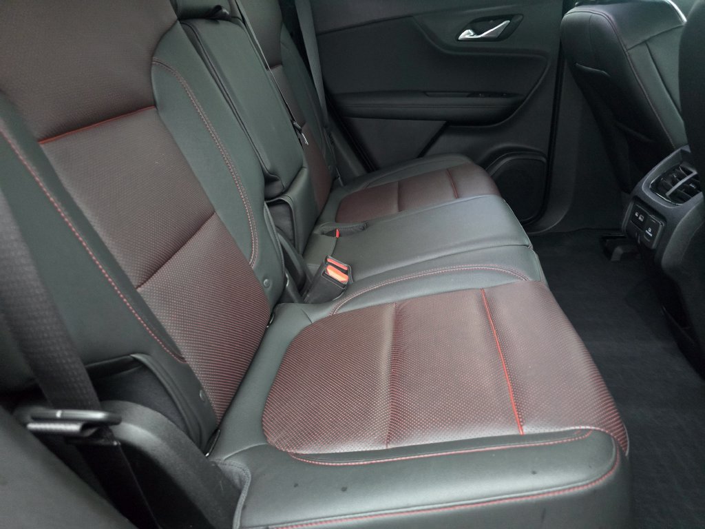 Used 2019 Chevrolet Blazer RS AWD/4WD image 14