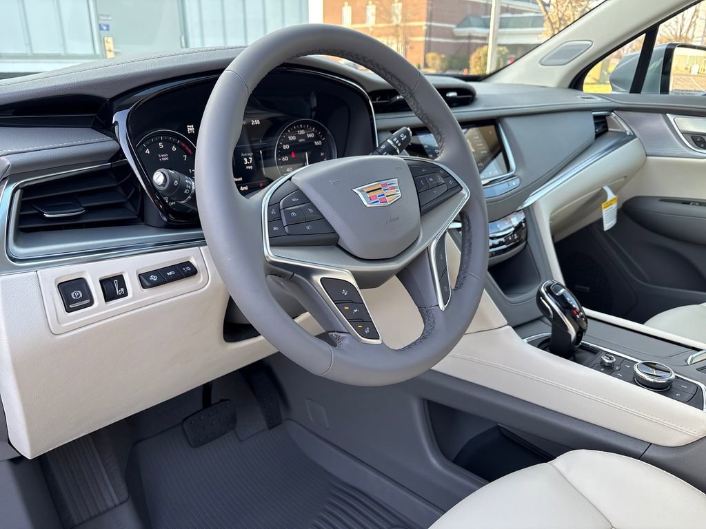 New 2026 Cadillac XT5 Premium Luxury w/ Driver Assist Package image 12