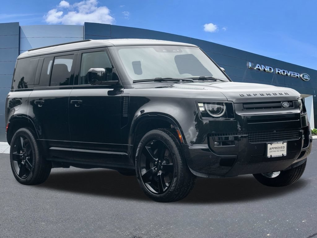 Used 2026 Land Rover Defender 110 X-Dynamic SE AWD/4WD image 3