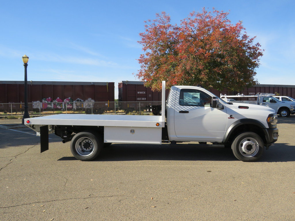 New 2023 RAM 4500 Tradesman RWD image 24