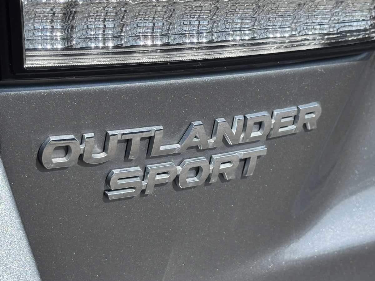 Used 2021 Mitsubishi Outlander Sport AWD image 14