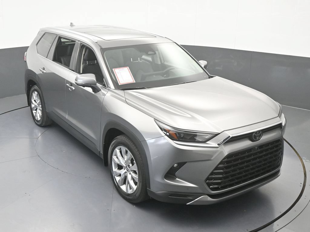 Used 2025 Toyota Grand Highlander AWD image 57