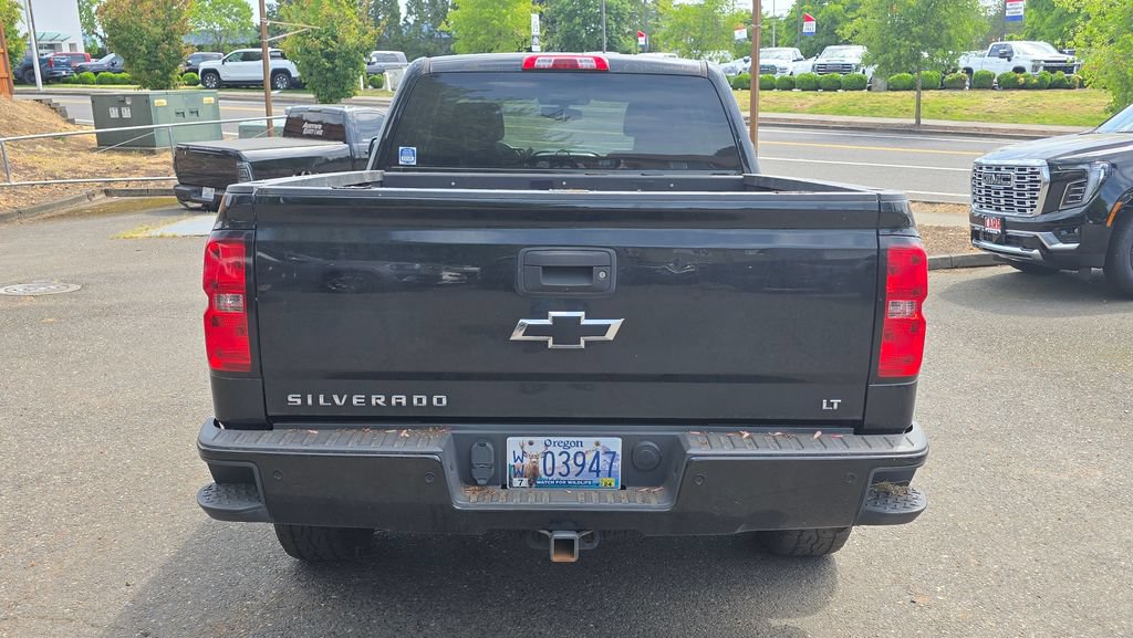 Used 2016 Chevrolet Silverado 1500 LT w/ Midnight Edition AWD/4WD image 4