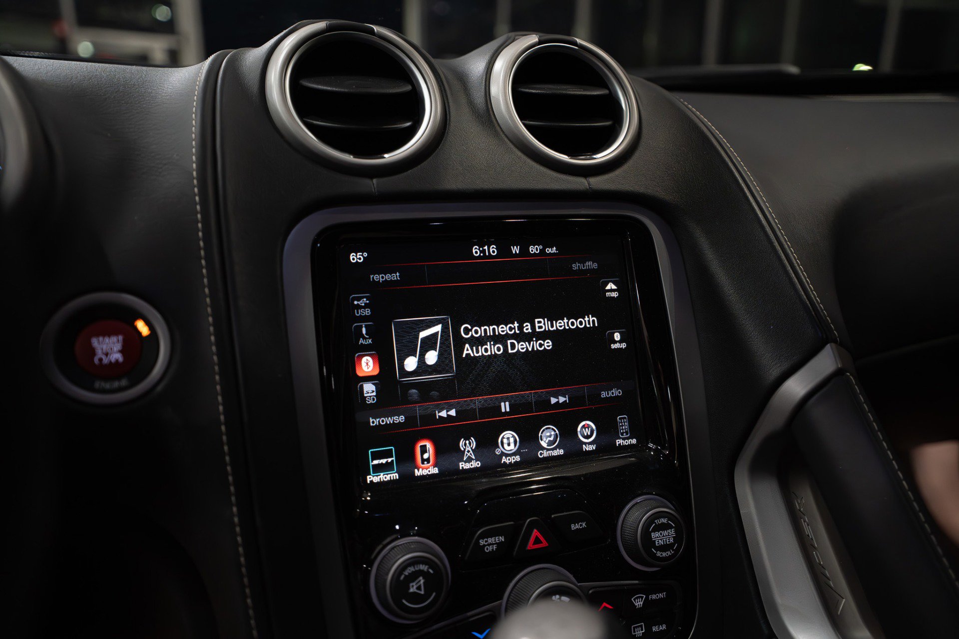 Used 2013 SRT Viper GTS w/ GTS Laguna Interior Pkg image 15