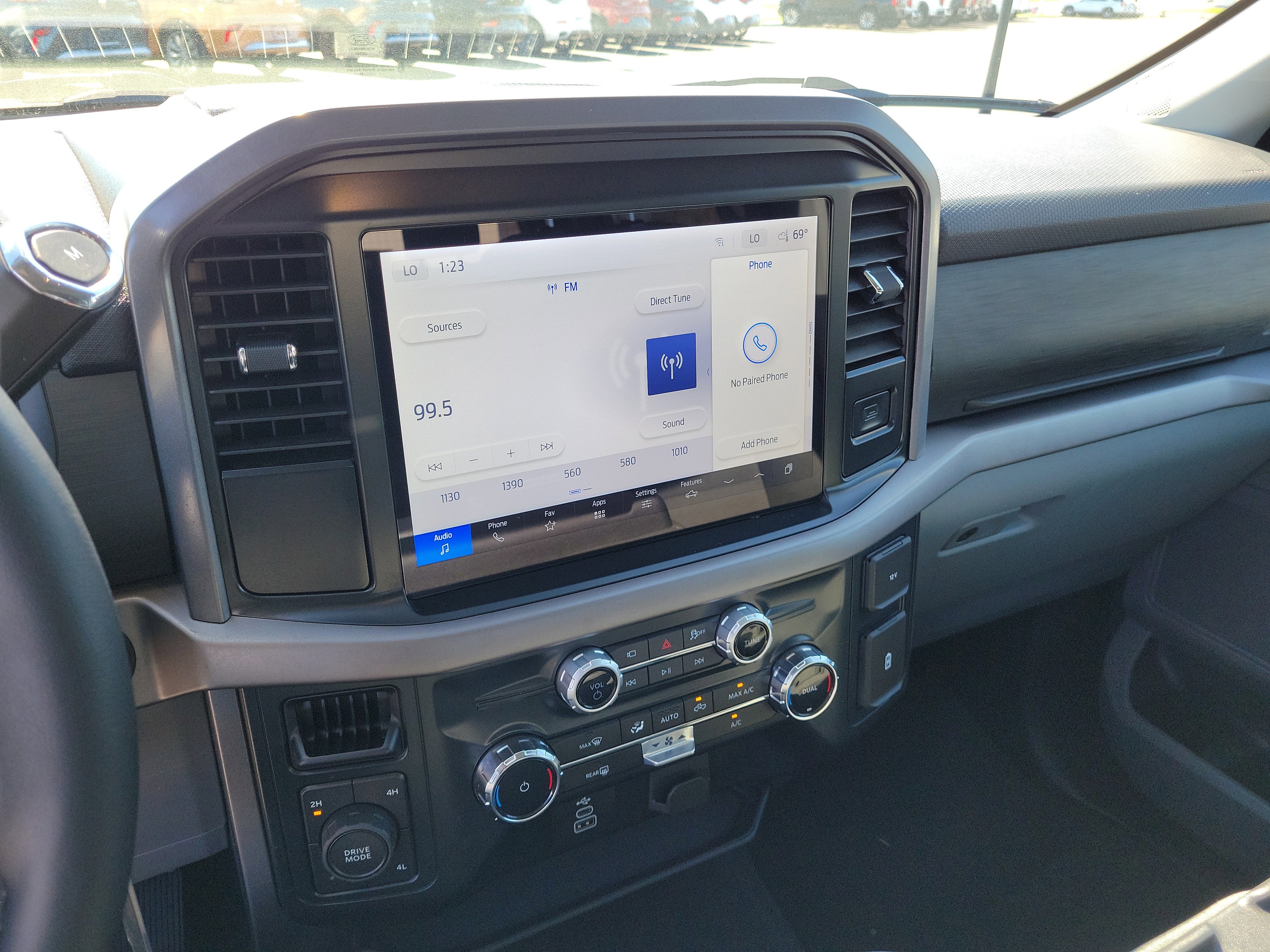 Used 2025 Ford F150 XLT w/ Equipment Group 301A Standard image 28