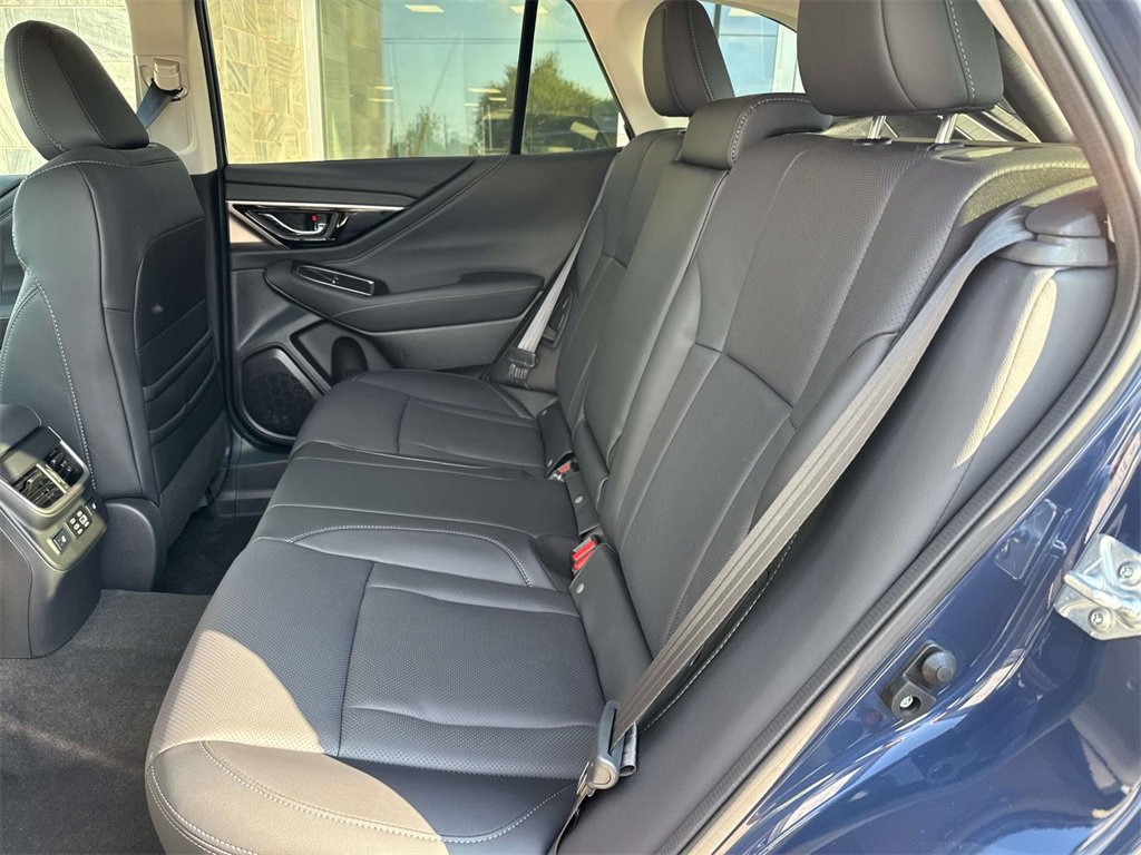 New 2025 Subaru Outback Limited image 8