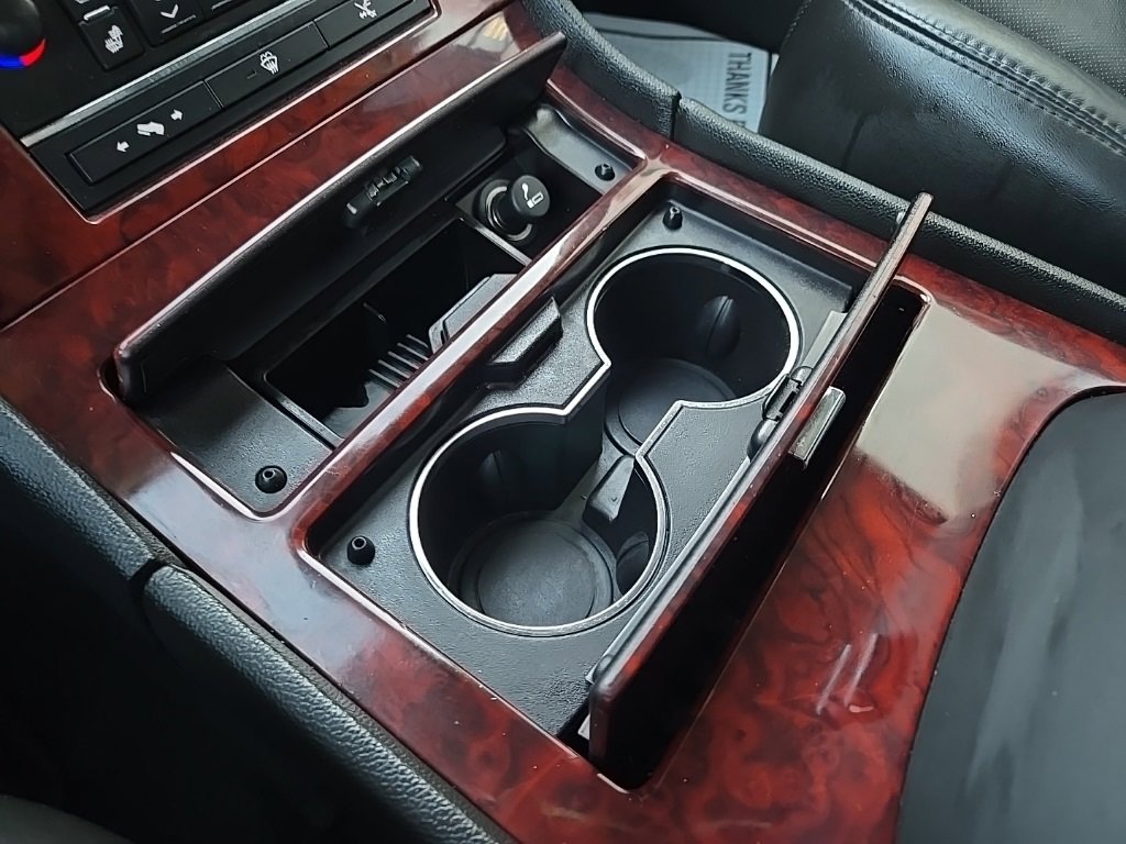 Used 2007 Cadillac Escalade EXT w/ Information Package image 71