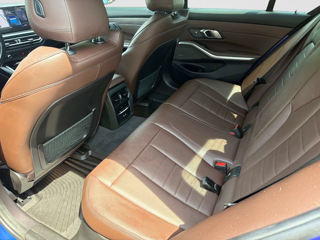 Used 2023 BMW 330i xDrive Sedan w/ M Sport Package AWD/4WD image 15