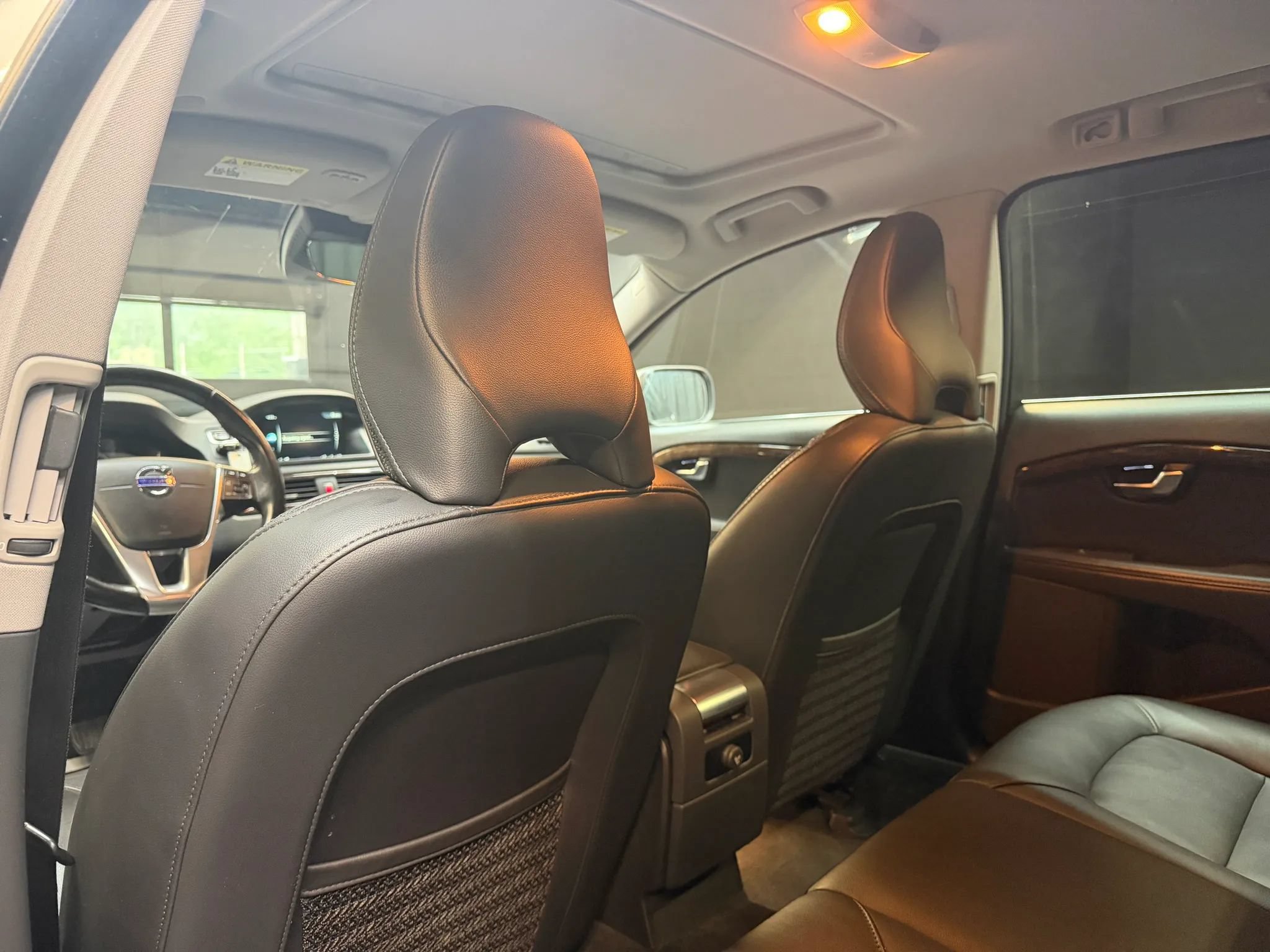 Used 2016 Volvo XC70 T5 Platinum w/ Protection Package AWD/4WD image 21