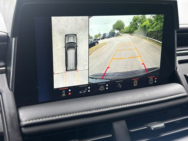 Used 2024 Chevrolet Suburban Premier w/ Advanced Technology Package AWD/4WD image 25