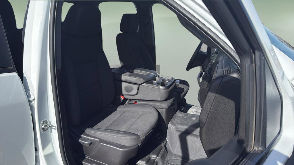 Used 2024 GMC Sierra 3500 Pro w/ Convenience Package AWD/4WD image 11