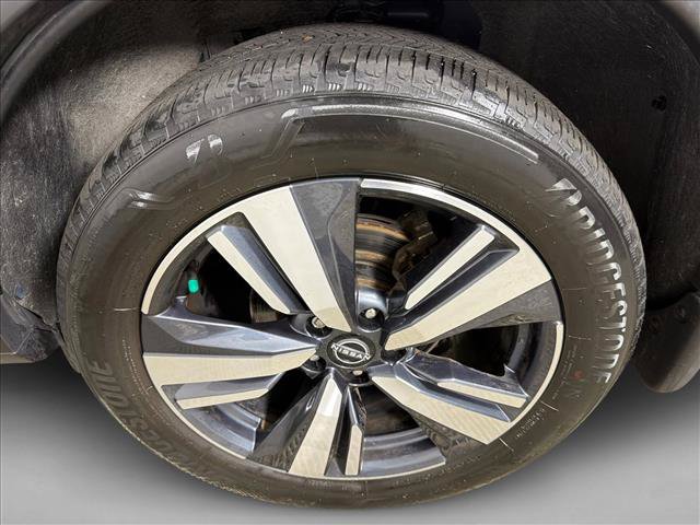 Used 2023 Nissan Rogue SL w/ SL Premium Package AWD/4WD image 22