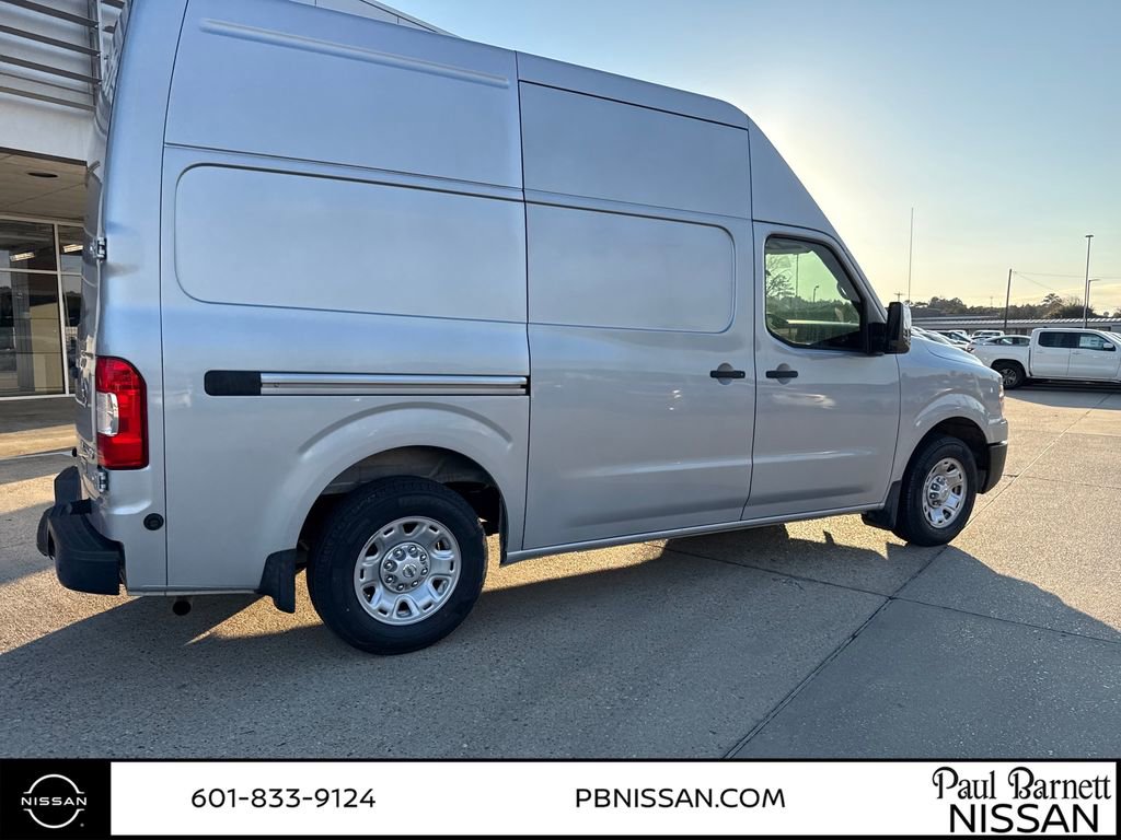 Used 2016 Nissan NV 2500 SV w/ Technology Package image 10