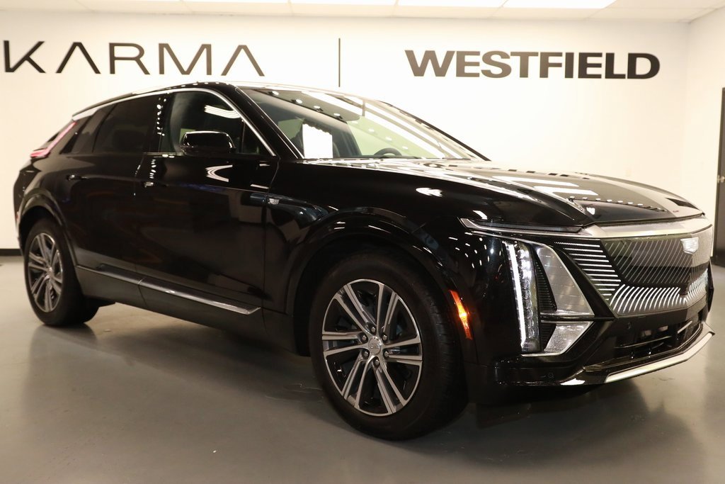 Used 2024 Cadillac Lyriq Luxury image 9