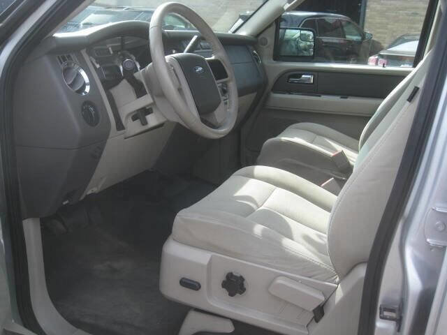 Used 2012 Ford Expedition XL w/ HD Trailer Tow Pkg image 15