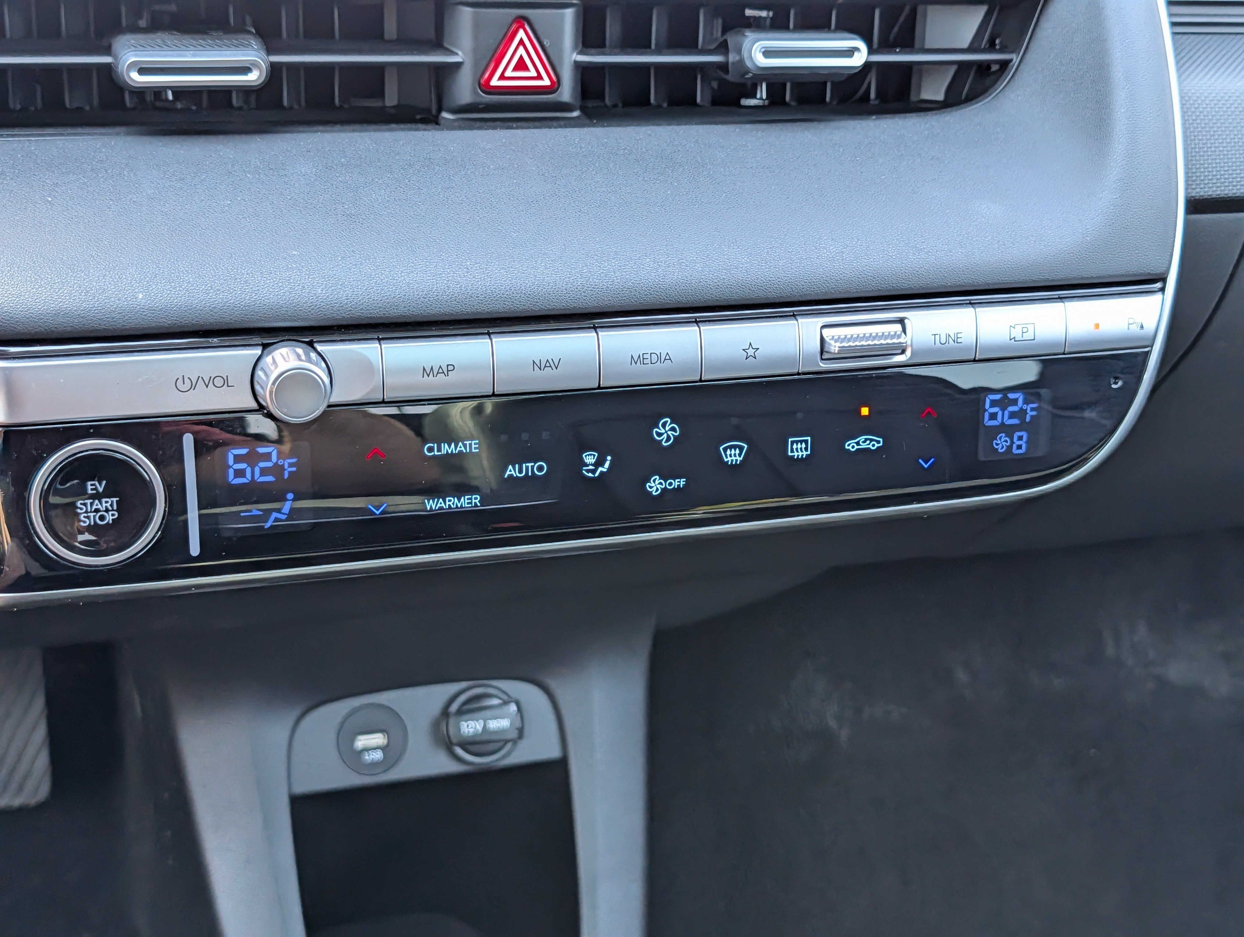 Certified 2023 Hyundai Ioniq 5 Limited AWD/4WD image 23