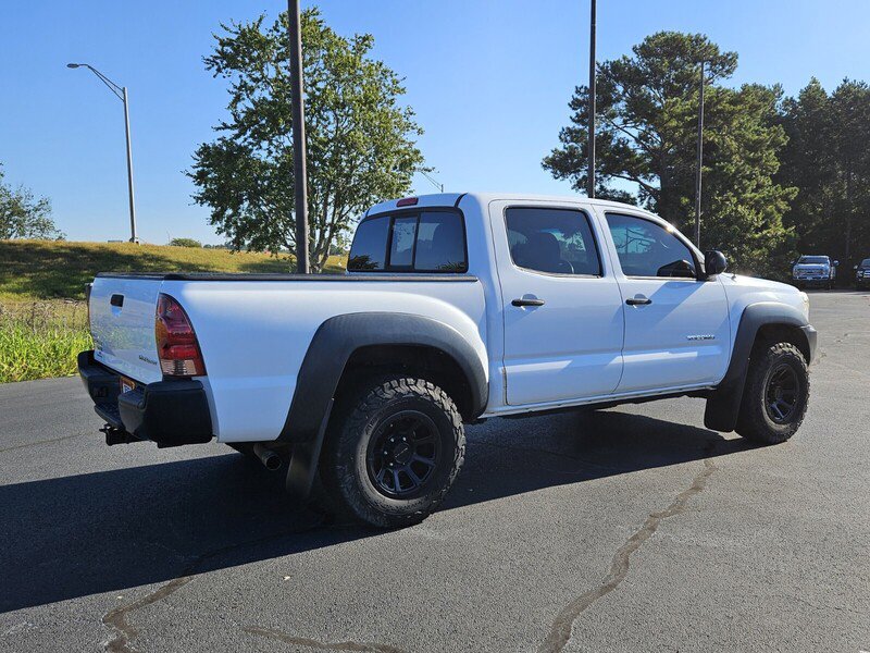 Used 2015 Toyota Tacoma PreRunner image 12
