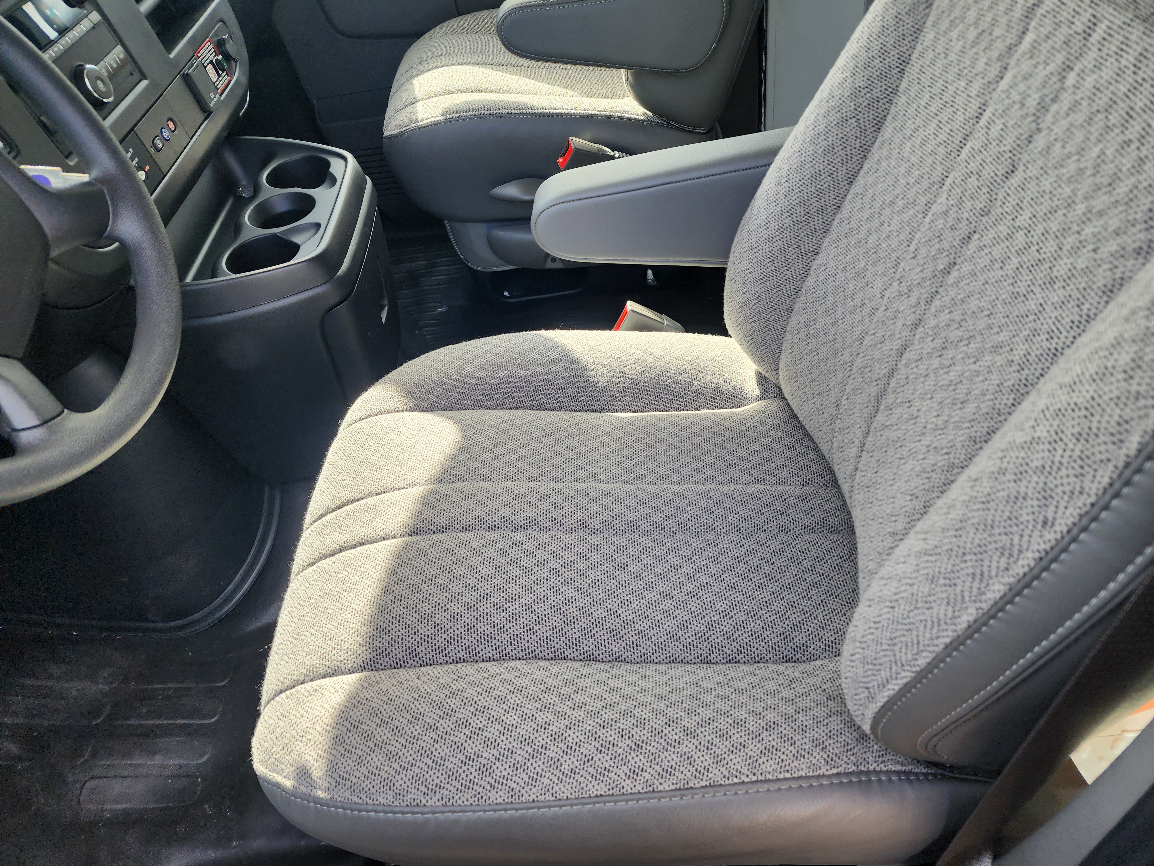 New 2025 Chevrolet Express 3500 w/ Power Convenience Package RWD image 21