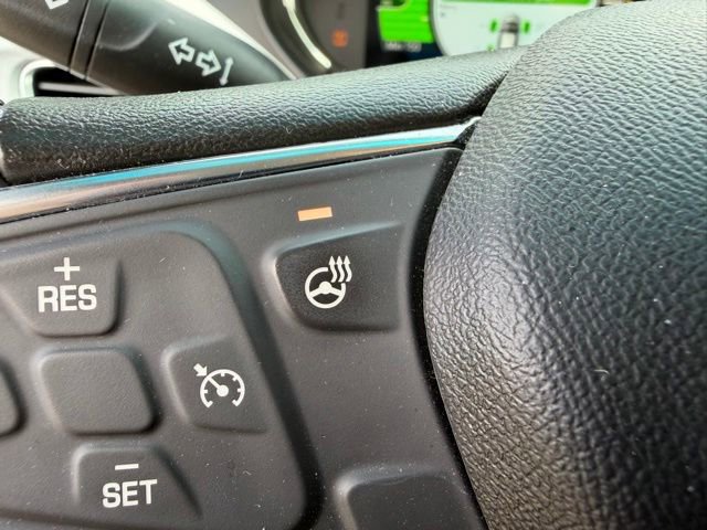 Used 2019 Chevrolet Bolt LT FWD image 9