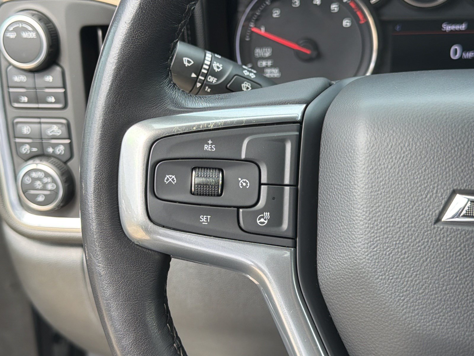 Used 2022 Chevrolet Silverado 1500 RST AWD/4WD image 24