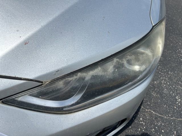 Used 2018 Hyundai Elantra Value Edition FWD image 3