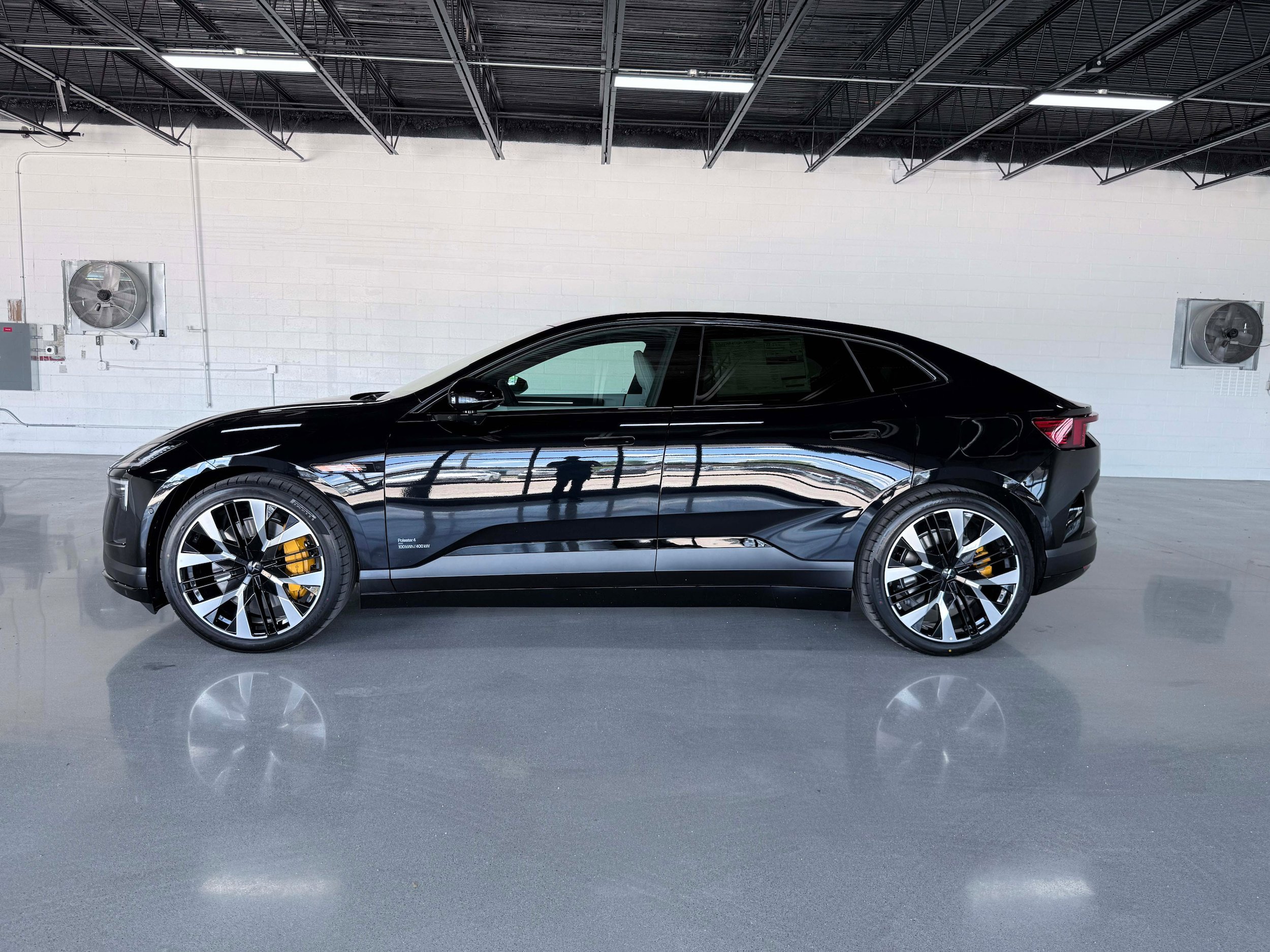 New 2026 Polestar Polestar 4 w/ Performance Pack AWD/4WD image 3