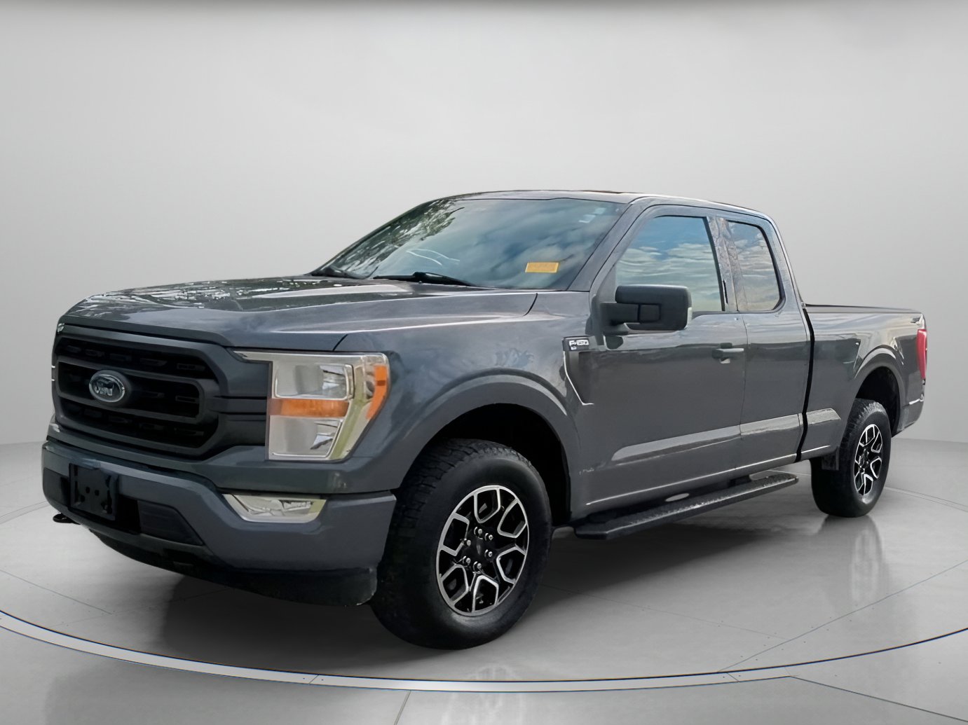 Used 2021 Ford F150 XLT w/ Equipment Group 301A Mid AWD/4WD image 12