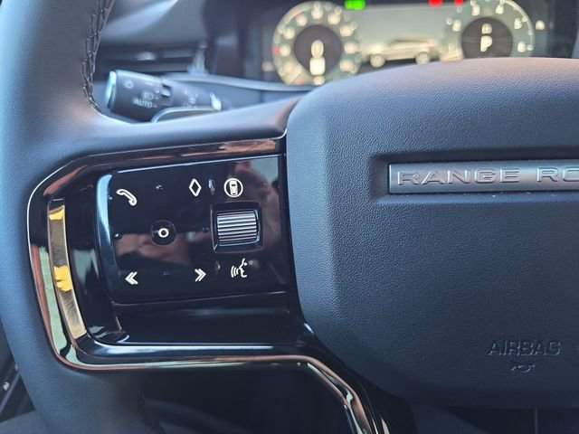 Used 2025 Land Rover Range Rover Evoque S image 20