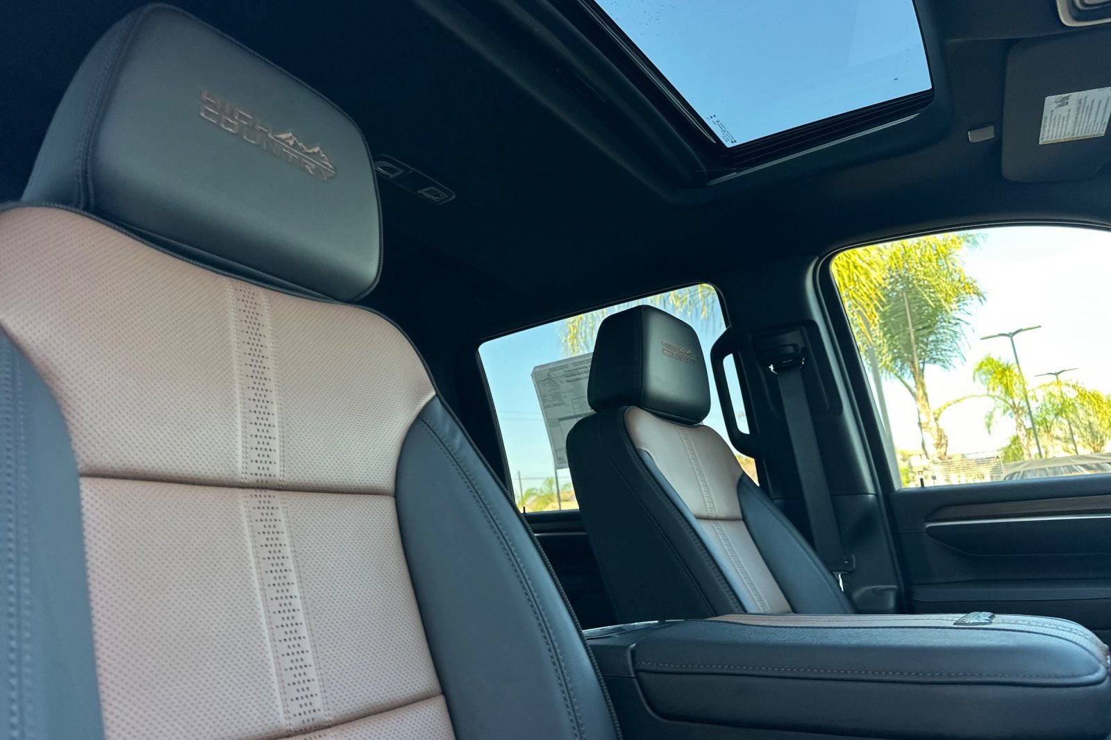 New 2026 Chevrolet Silverado 2500 High Country w/ High Country Premium Package AWD/4WD image 16