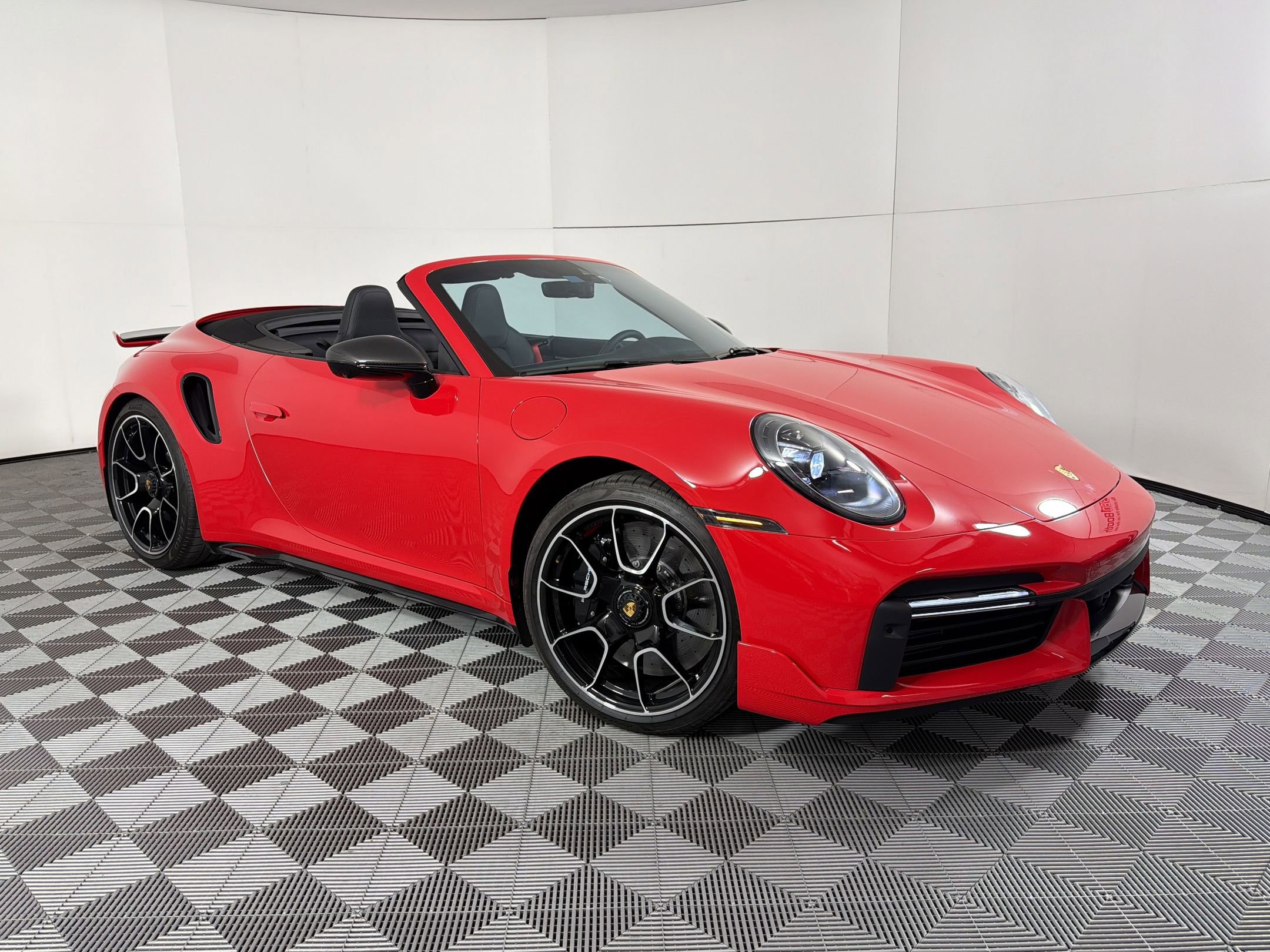 Certified 2025 Porsche 911 Turbo S image 7