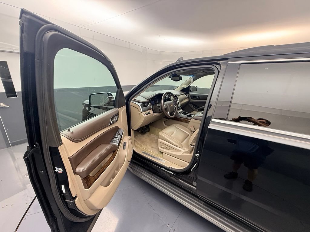 Used 2016 Chevrolet Tahoe LT AWD/4WD image 10
