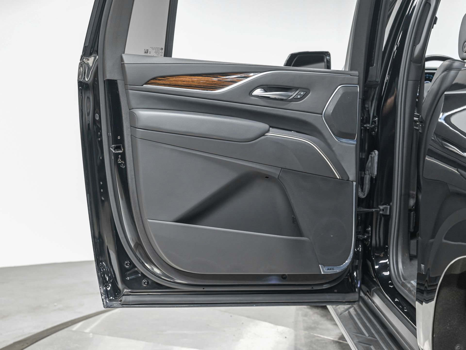 Used 2023 Cadillac Escalade ESV Luxury image 26