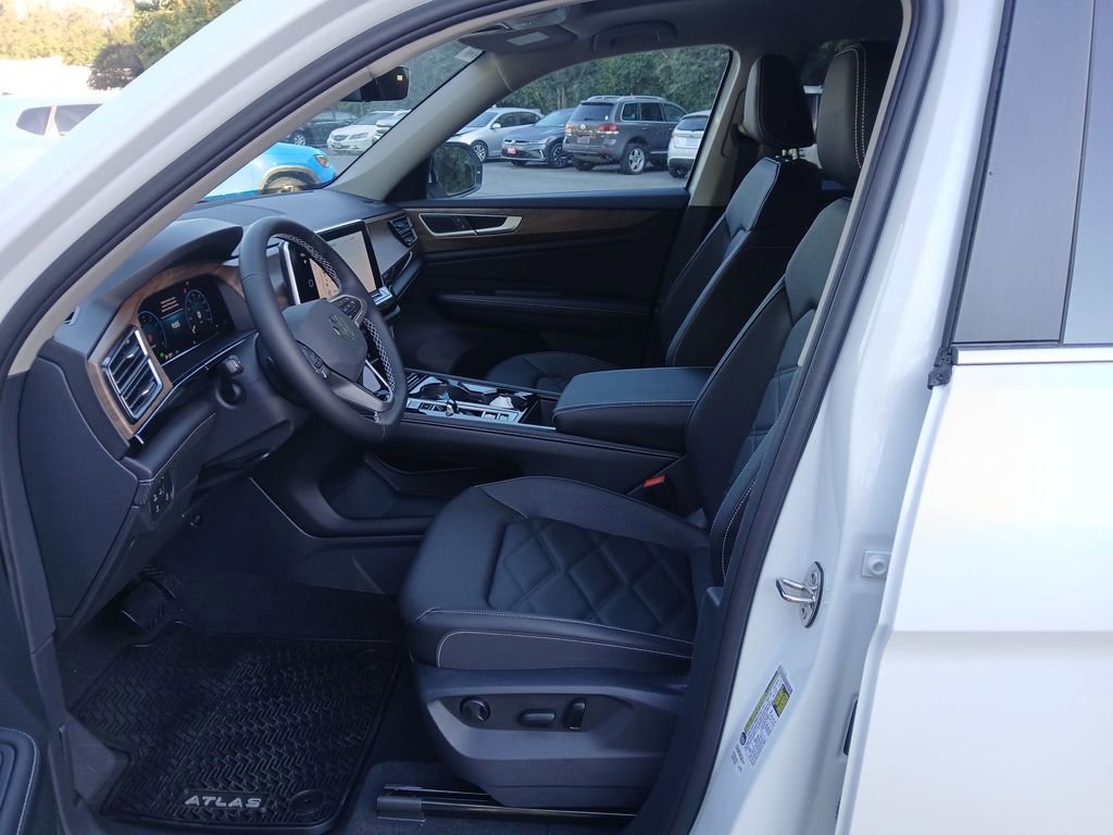 New 2026 Volkswagen Atlas SE image 9