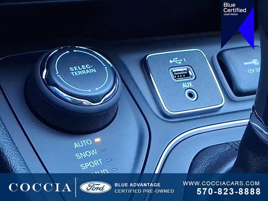 Used 2019 Jeep Cherokee Latitude Plus image 24