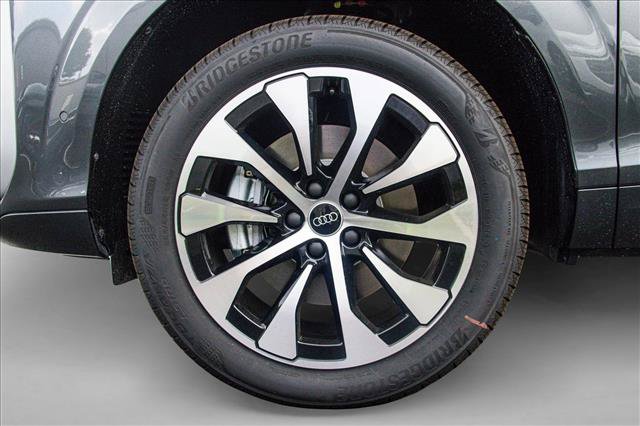 New 2026 Audi Q3 quattro 2.0T AWD/4WD image 9